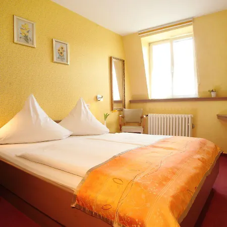 Astoria 3*