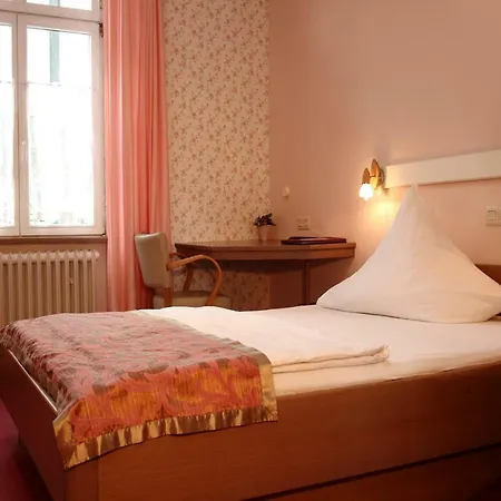 Astoria Hotel 3*